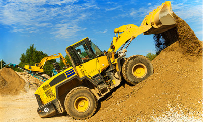 Radlader im Einsatz 2819