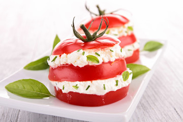 appetizer, tomato and cheese