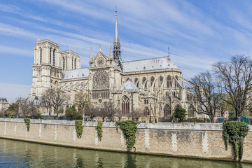 Fototapeta premium Famous Gothic Roman Catholic Cathedral Notre Dame de Paris.