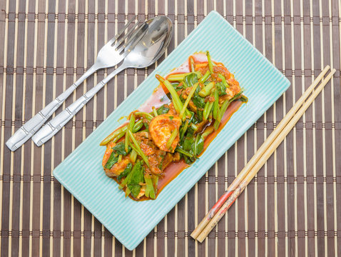 Fried Tofu with chinese kale in red curry saurce