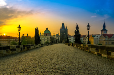 Obraz premium Charles Bridge and Old Town at sunrise