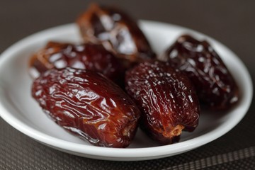 Sweet dates