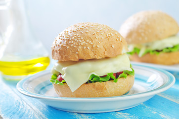 cheeseburger