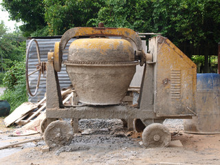 Cement mixer