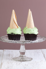mint choc chip cupcakes