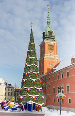 Warsaw Castle Square at winter with christmas tree and decoratio - 56397468