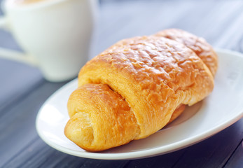 Obraz na płótnie Canvas croissant