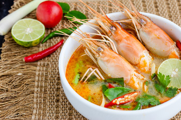 Tom Yum kung