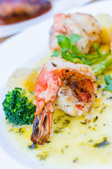 King prawns
