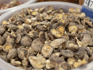 dry mushrooms