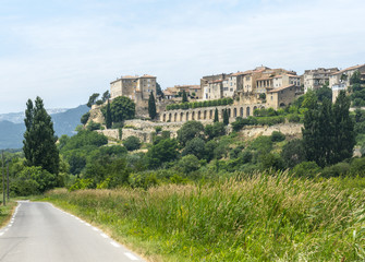 Fototapeta na wymiar Lauris (Provence)