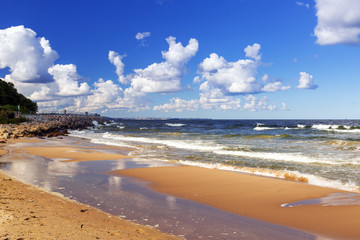 Obraz premium Plaża nad Morzem Bałtyckim w Polsce