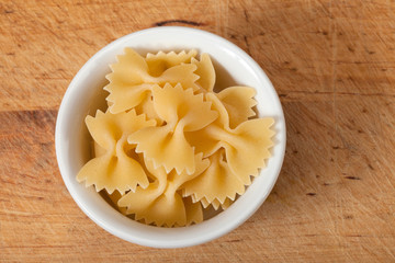 dry pasta in the shape of bows