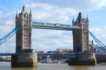 Fototapeta na wymiar Tower bridge. London