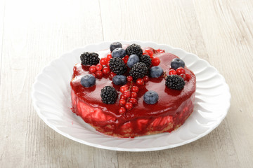 Torta ai frutti di bosco