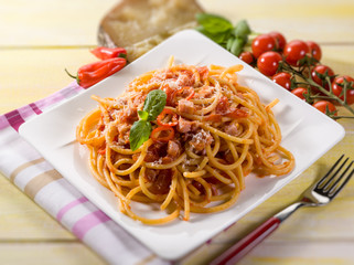 amatriciana spaghetti, selective focus