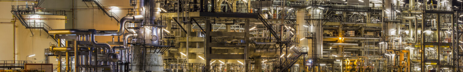 oil refinery industry