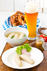 Weisswurst mit Laugenbrezel