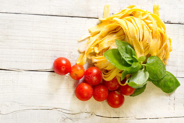 tagliatelle, basil and tomato