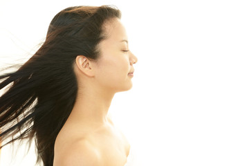 Fototapeta premium ロングヘアの女性