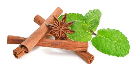 Sticks of cinnamon with mint and anise