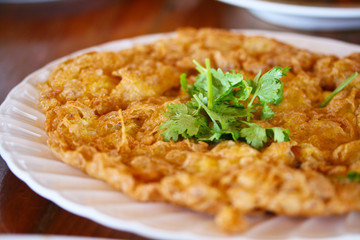 omelet on plate