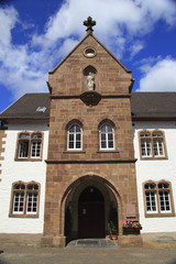 Fototapeta na wymiar Kloster Abtei Mariawald, Nordeifel, Klostereingang