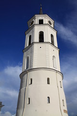 Fototapeta na wymiar Wieża w Wilnie