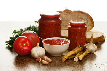 Savory tomato, garlic and horseradish