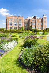 Fototapeta premium Hatfield House with garden, Hertfordshire, England
