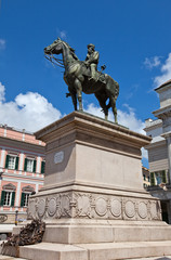 Fototapeta na wymiar Monument to Giuseppe Garibaldi in Genoa (1893)