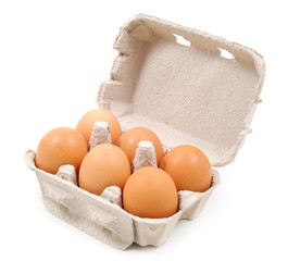 Vaschetta di sei uova dall'alto