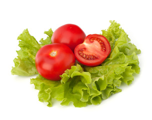 tomato vegetable and lettuce salad