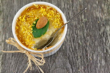 semolina pudding
