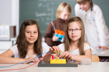 Versuch im Physik-Unterricht