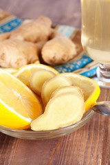 Hot ginger lemon tea