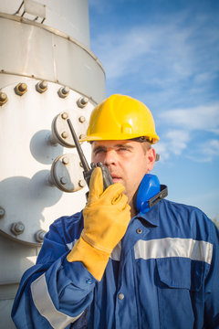 system operator in oil and gas production