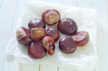 Obraz premium chesnuts