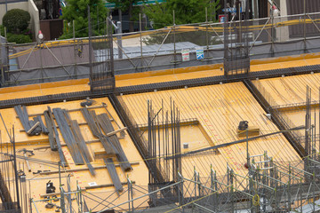 高層マンションの建設現場