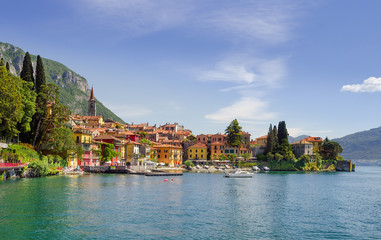 Colorful town Varenna seen from Lake Como - obrazy, fototapety, plakaty