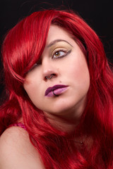 Fototapeta premium Frau strahlt Eleganz aus