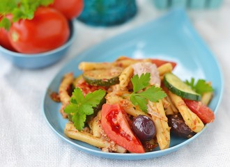 pasta and vegetables salad