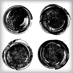 Set of grunge circles