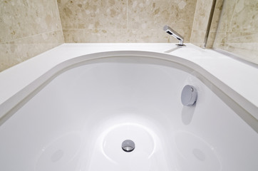 bath tub detail