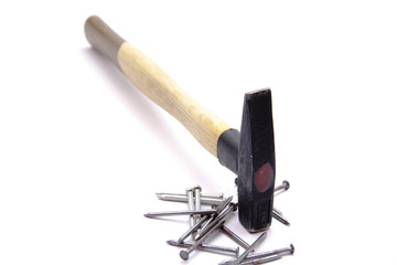 Hammer und Nägel