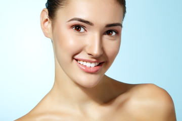 Fototapeta premium beautiful cheerful teen girl, beauty female face smiling and loo