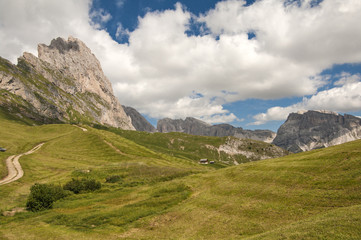 Fototapeta na wymiar Montagna, Dolomiti, Val Gardena, Alto Adige, Włochy