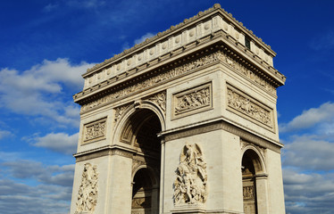 Fototapeta na wymiar Arc de Triomphe de l'Etoile, Łuk Triumfalny, Paryż, Francja