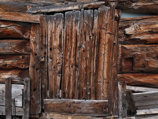 Rustikale Holztür