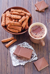 cocoa drink and dry breakfast